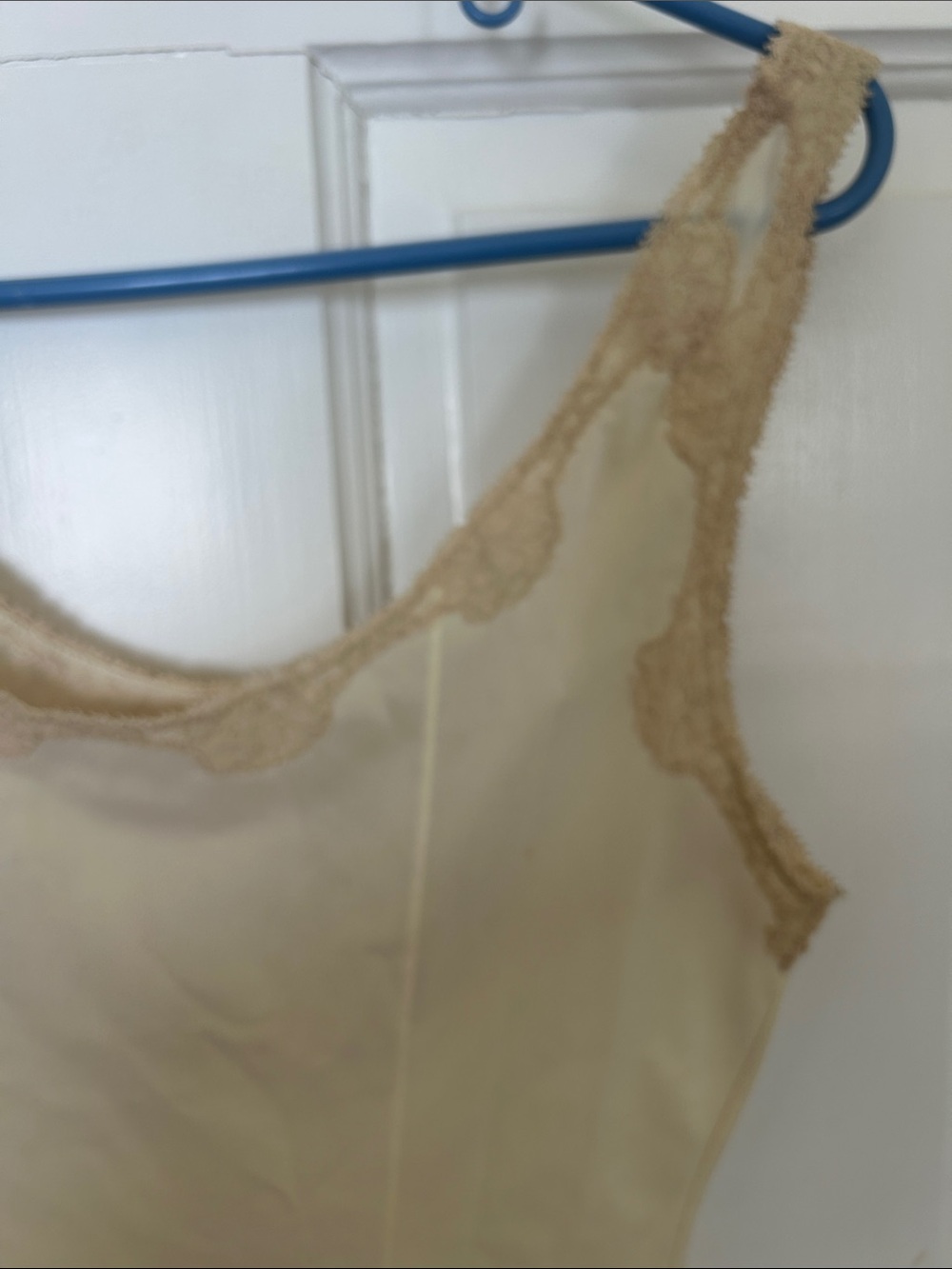 Vintage Ivory Lace Accent Slip - Picture 3 of 6